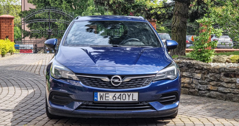 Opel Astra cena 39900 przebieg: 171500, rok produkcji 2020 z Lublin małe 497